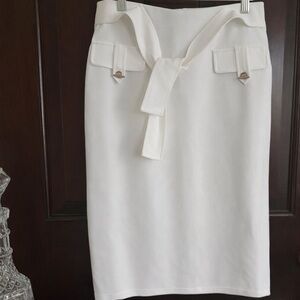 Elegant White Women's Skirt